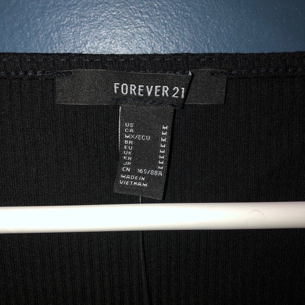 NWT F21 Black Bodysuit Ribbed w/ Vented-Sleeve - Picture 4 of 8